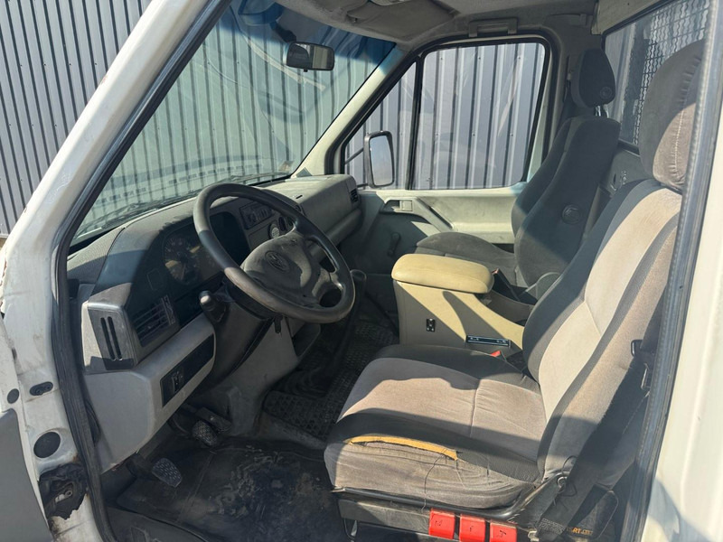 Volkswagen LT 28 - Bortinis automobilis: foto 5 Volkswagen LT 28 - Bortinis automobilis: foto 5