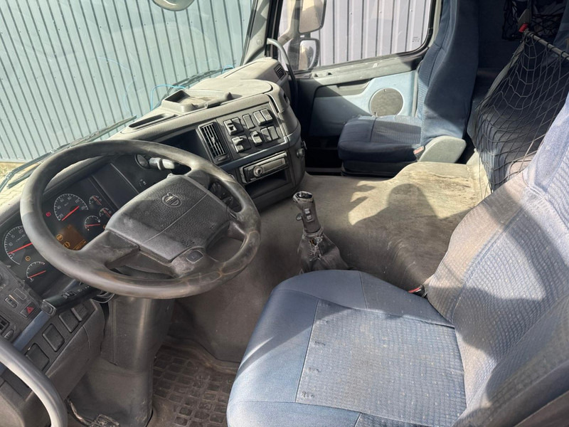 Volvo FM9, 11000 liter - Autocisterna: foto 5 Volvo FM9, 11000 liter - Autocisterna: foto 5