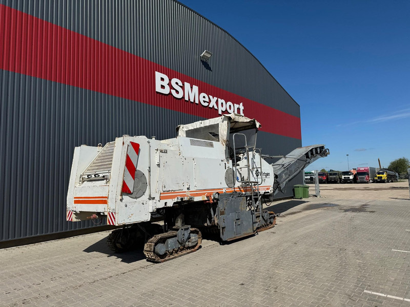 Wirtgen 2000 DC - Asfalto mašina: foto 1 Wirtgen 2000 DC - Asfalto mašina: foto 1
