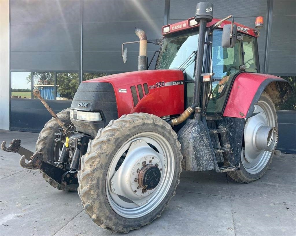 Case IH CVX 120 - Traktorius: foto 1 Case IH CVX 120 - Traktorius: foto 1