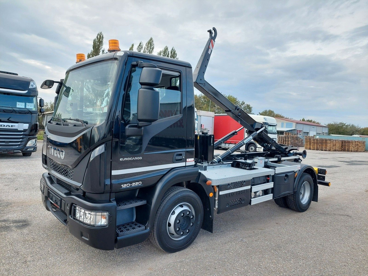 Iveco Eurocargo 120E22 - SOFORT verfügbar - Hook-lift sunkvežimis: foto 1 Iveco Eurocargo 120E22 - SOFORT verfügbar - Hook-lift sunkvežimis: foto 1