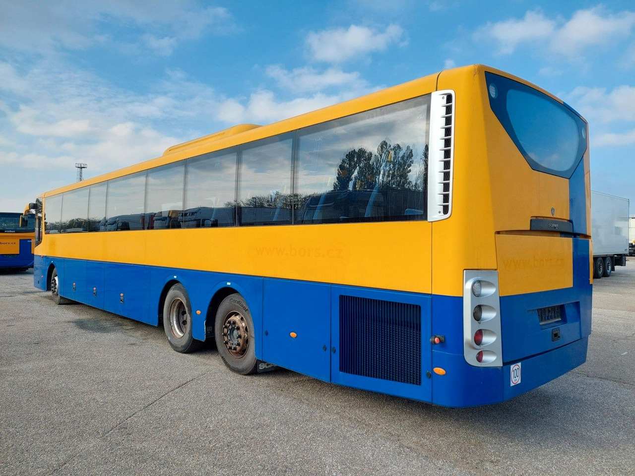 Scania Omniexpress 64 Sitzplätze/ Seats - Priemiestinis autobusas: foto 3 Scania Omniexpress 64 Sitzplätze/ Seats - Priemiestinis autobusas: foto 3