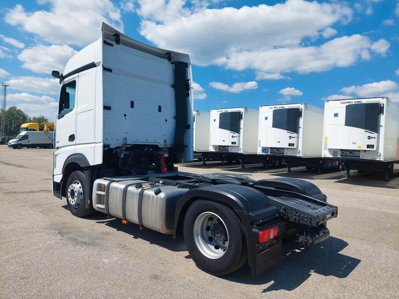 Mercedes-Benz Actros 5 1845 LS BigSpace 4x2 - Vilkikas: foto 3 Mercedes-Benz Actros 5 1845 LS BigSpace 4x2 - Vilkikas: foto 3