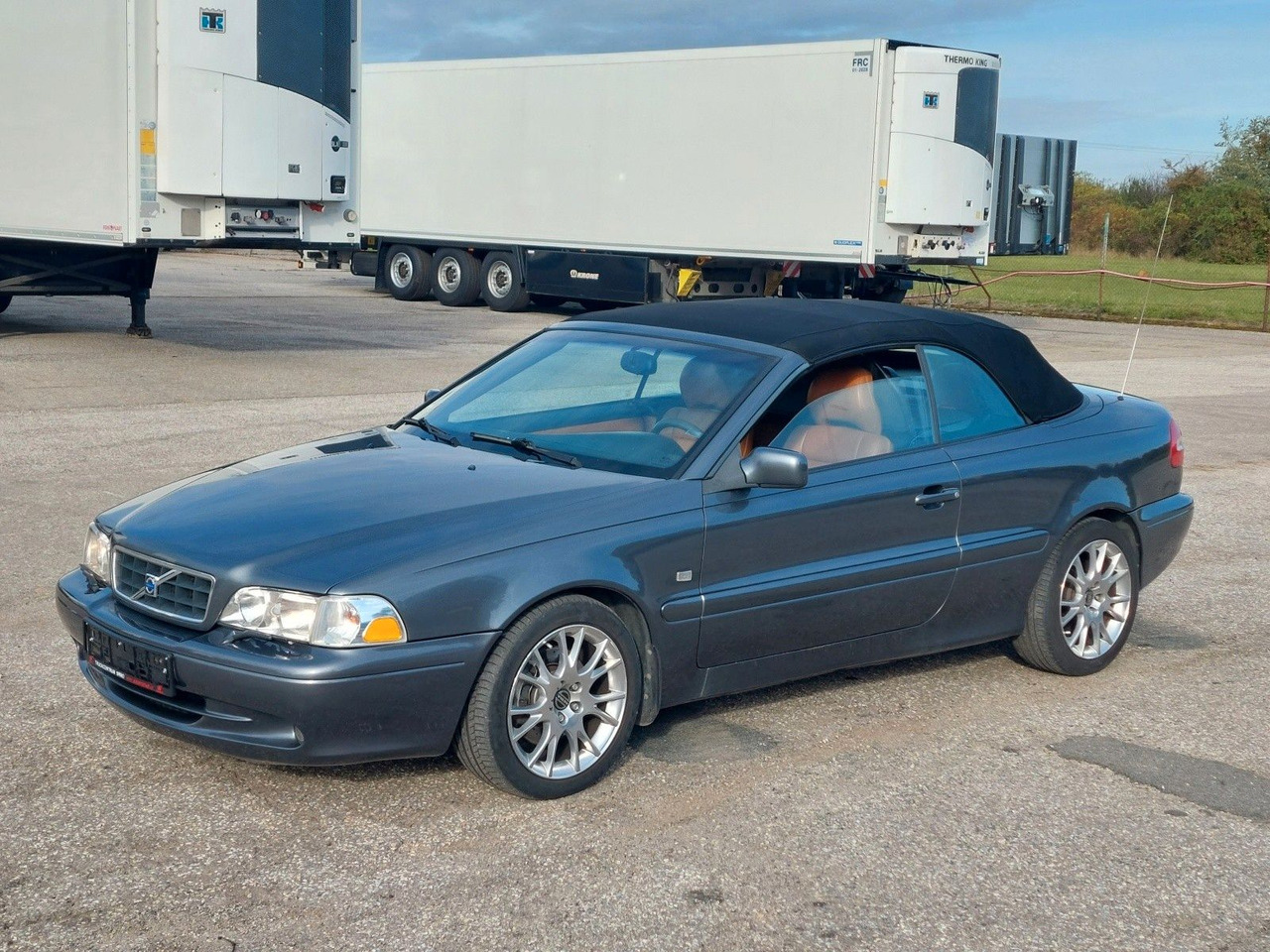 Volvo C70 Cabriolet 2.4 T - Kabrioletas: foto 5 Volvo C70 Cabriolet 2.4 T - Kabrioletas: foto 5