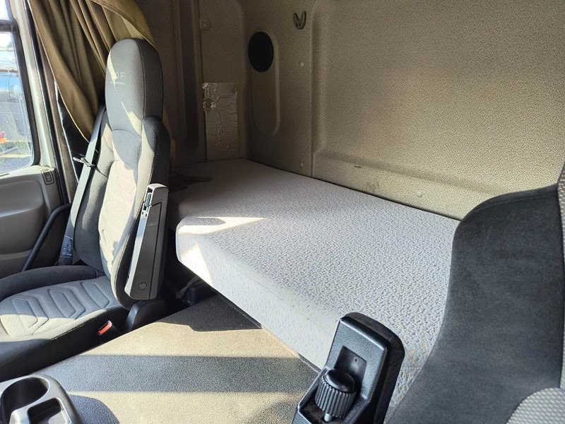 Vilkikas DAF CF 75.310 SPACECAB - BI COOL - VERY GOOD CONDITION: foto 12