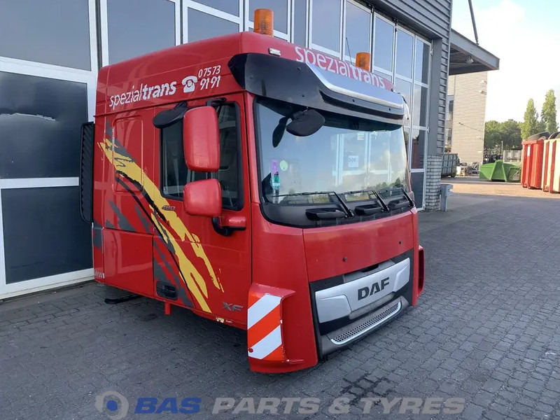 DAF XF106 DAF Space Cab L2H2 1811560 - Kabina ir interjeras - Sunkvežimis: foto 2 DAF XF106 DAF Space Cab L2H2 1811560 - Kabina ir interjeras - Sunkvežimis: foto 2
