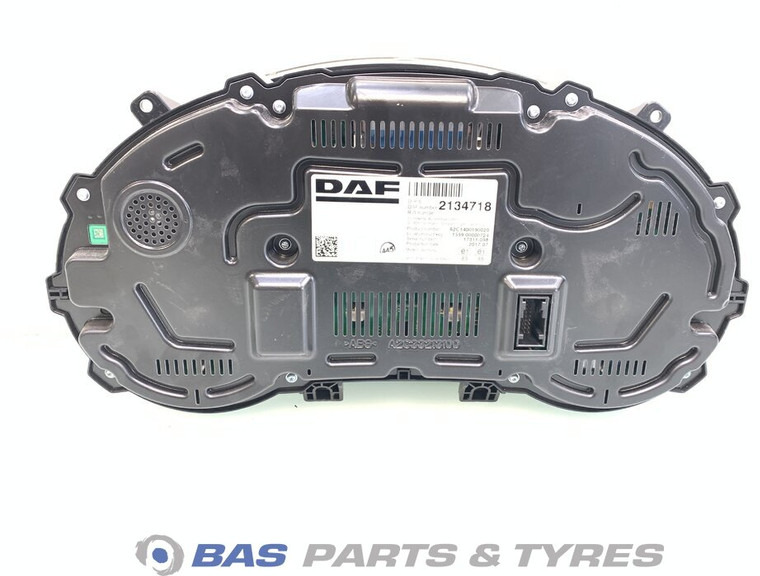 DAF XF106 Instrumentenpaneel DAF 1958084 - Prietaisų skydas - Sunkvežimis: foto 2 DAF XF106 Instrumentenpaneel DAF 1958084 - Prietaisų skydas - Sunkvežimis: foto 2