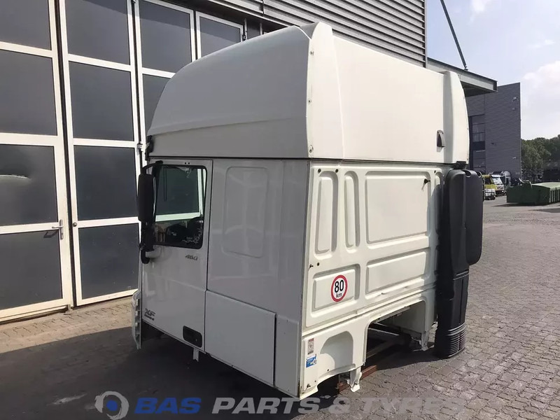 DAF XF106 - Kabina ir interjeras - Sunkvežimis: foto 3 DAF XF106 - Kabina ir interjeras - Sunkvežimis: foto 3