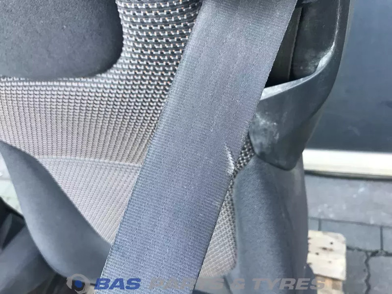 DAF XF106 Stoelen set DAF 1844320 - Sėdynė - Sunkvežimis: foto 5 DAF XF106 Stoelen set DAF 1844320 - Sėdynė - Sunkvežimis: foto 5