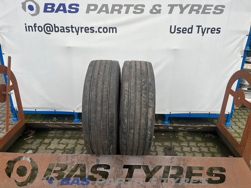 Firestone Firestone 315/70R22.5 FS422+ 154/150 M+S 3PMSF gebruikte set - Padanga - Sunkvežimis: foto 1 Firestone Firestone 315/70R22.5 FS422+ 154/150 M+S 3PMSF gebruikte set - Padanga - Sunkvežimis: foto 1