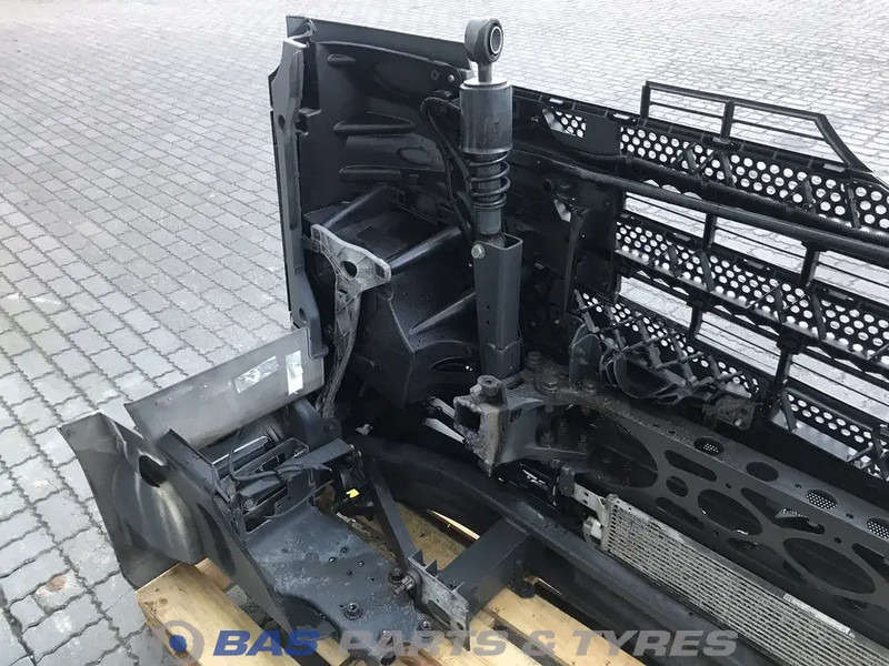 Mercedes-Benz Actros MP4 Bumper Mercedes A 960 310 23 22 - Bamperis - Sunkvežimis: foto 5 Mercedes-Benz Actros MP4 Bumper Mercedes A 960 310 23 22 - Bamperis - Sunkvežimis: foto 5