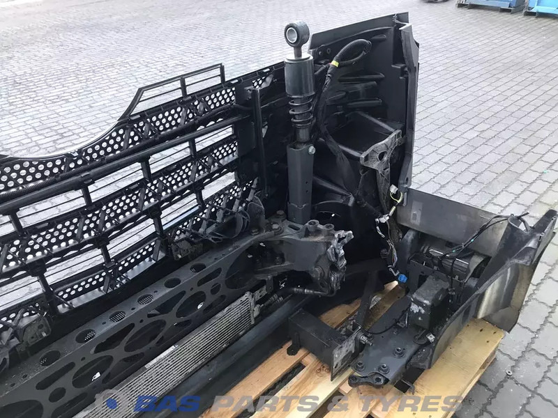 Mercedes-Benz Actros MP4 Bumper Mercedes A 960 310 23 22 - Bamperis - Sunkvežimis: foto 4 Mercedes-Benz Actros MP4 Bumper Mercedes A 960 310 23 22 - Bamperis - Sunkvežimis: foto 4