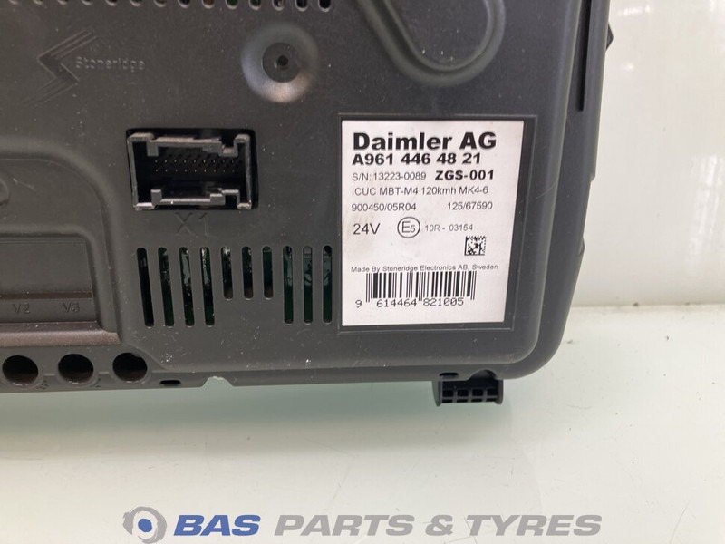 Mercedes-Benz Actros MP4 Instrumentenpaneel Mercedes A 011 446 76 21 - Prietaisų skydas - Sunkvežimis: foto 3 Mercedes-Benz Actros MP4 Instrumentenpaneel Mercedes A 011 446 76 21 - Prietaisų skydas - Sunkvežimis: foto 3