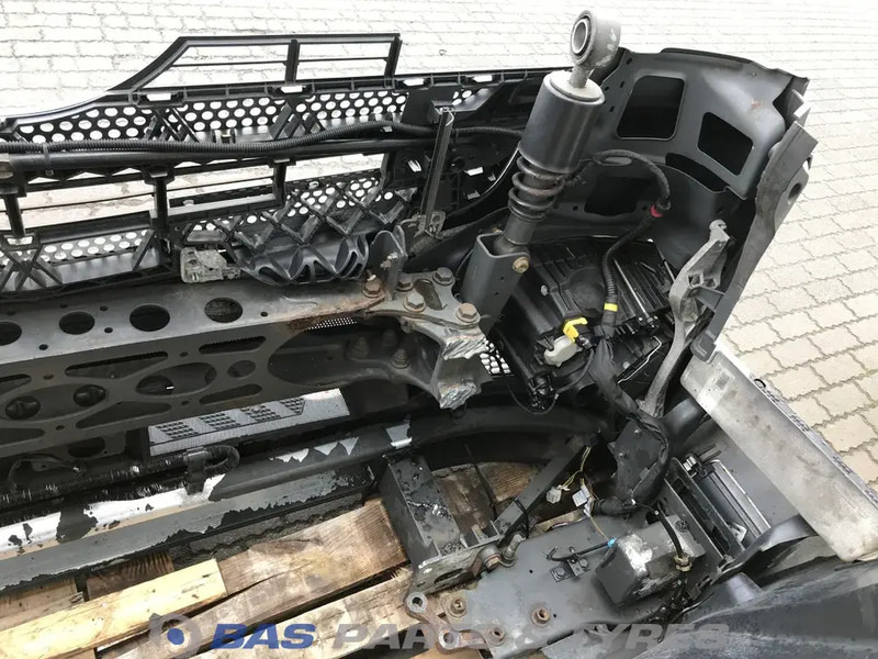 Mercedes-Benz Antos MP4 Bumper Mercedes A 960 310 23 22 - Bamperis - Sunkvežimis: foto 5 Mercedes-Benz Antos MP4 Bumper Mercedes A 960 310 23 22 - Bamperis - Sunkvežimis: foto 5