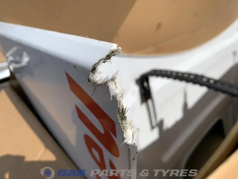 Mercedes-Benz Antos MP4 Spoilerset Mercedes ClassicSpace M-cab L1EH1 A 960 790 27 44 - Aerodinamika/ Spoileris - Sunkvežimis: foto 5 Mercedes-Benz Antos MP4 Spoilerset Mercedes ClassicSpace M-cab L1EH1 A 960 790 27 44 - Aerodinamika/ Spoileris - Sunkvežimis: foto 5