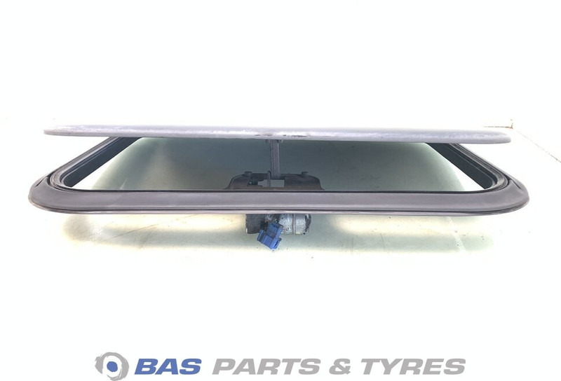 Mercedes-Benz Dakluik Mercedes A 943 830 01 42 - Skydelis nuo saulės - Sunkvežimis: foto 3 Mercedes-Benz Dakluik Mercedes A 943 830 01 42 - Skydelis nuo saulės - Sunkvežimis: foto 3