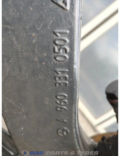 Mercedes-Benz Mercedes F-8A/C22.5 Vooras A 960 331 27 01 - Priekinė ašis - Sunkvežimis: foto 5 Mercedes-Benz Mercedes F-8A/C22.5 Vooras A 960 331 27 01 - Priekinė ašis - Sunkvežimis: foto 5