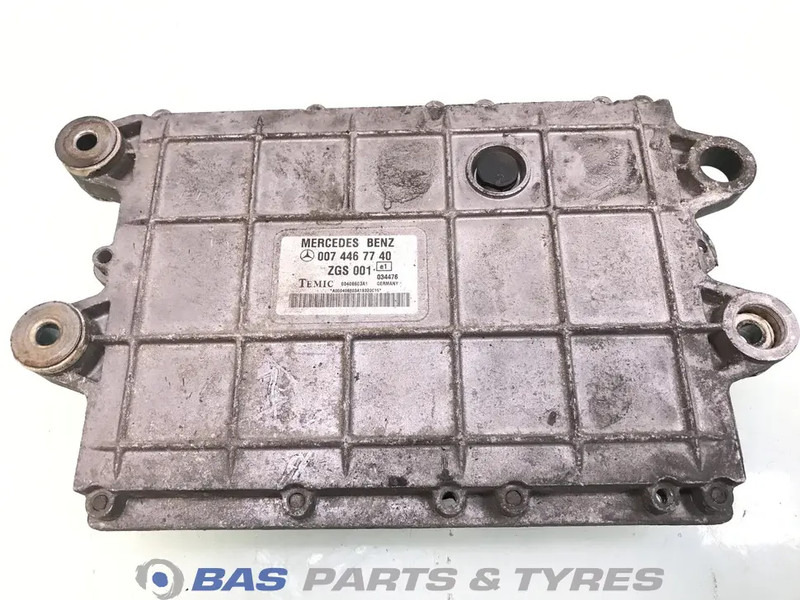 Mercedes-Benz Motormanagement ECU Mercedes A 007 446 77 40 - Valdymo blokas - Sunkvežimis: foto 2 Mercedes-Benz Motormanagement ECU Mercedes A 007 446 77 40 - Valdymo blokas - Sunkvežimis: foto 2