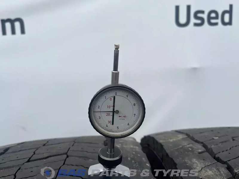 Michelin Michelin 315/70R22.5 X MULTI D 154/150 M+S 3PMSF gebruikte set - Padanga - Sunkvežimis: foto 3 Michelin Michelin 315/70R22.5 X MULTI D 154/150 M+S 3PMSF gebruikte set - Padanga - Sunkvežimis: foto 3