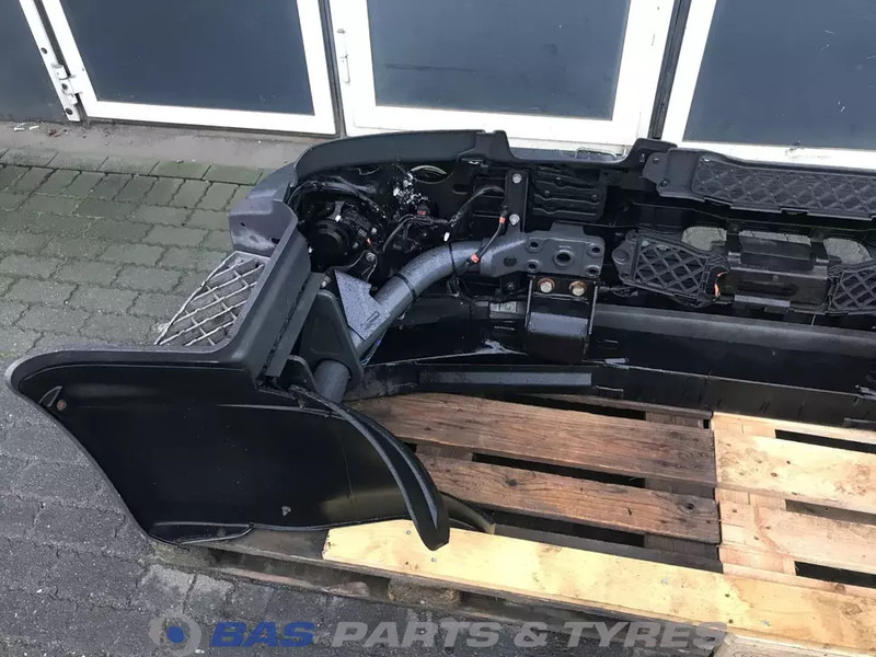 Renault D-Serie Bumper Renault 7482642303 - Bamperis - Sunkvežimis: foto 4 Renault D-Serie Bumper Renault 7482642303 - Bamperis - Sunkvežimis: foto 4