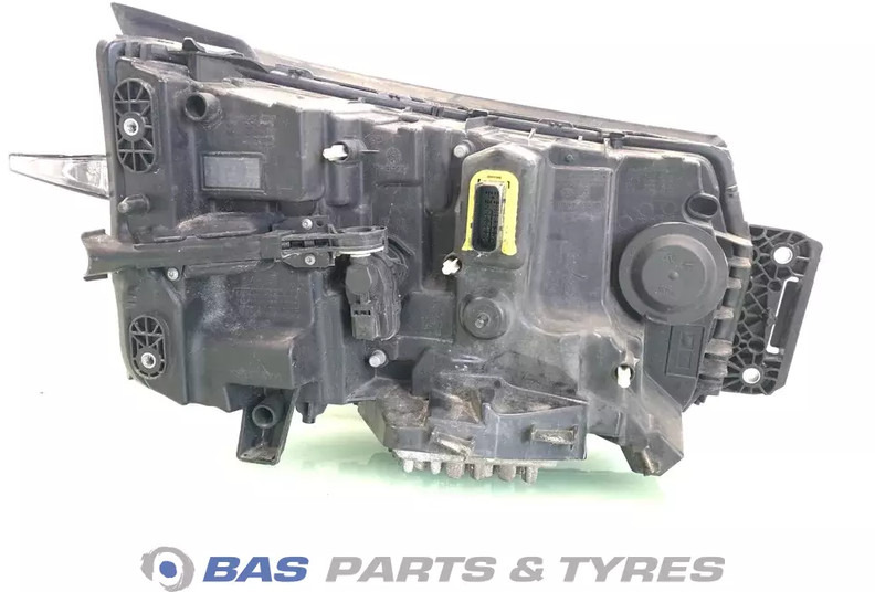 Renault T-Serie Evolution Koplamp Links 7423645386 - Priekinis žibintas - Sunkvežimis: foto 2 Renault T-Serie Evolution Koplamp Links 7423645386 - Priekinis žibintas - Sunkvežimis: foto 2