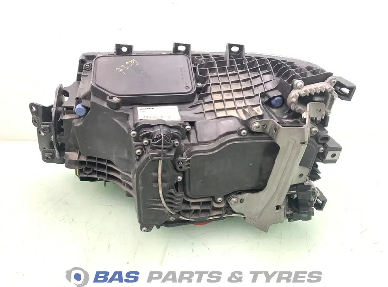 Scania Koplamp Rechts 2674391 - Priekinis žibintas - Sunkvežimis: foto 5 Scania Koplamp Rechts 2674391 - Priekinis žibintas - Sunkvežimis: foto 5