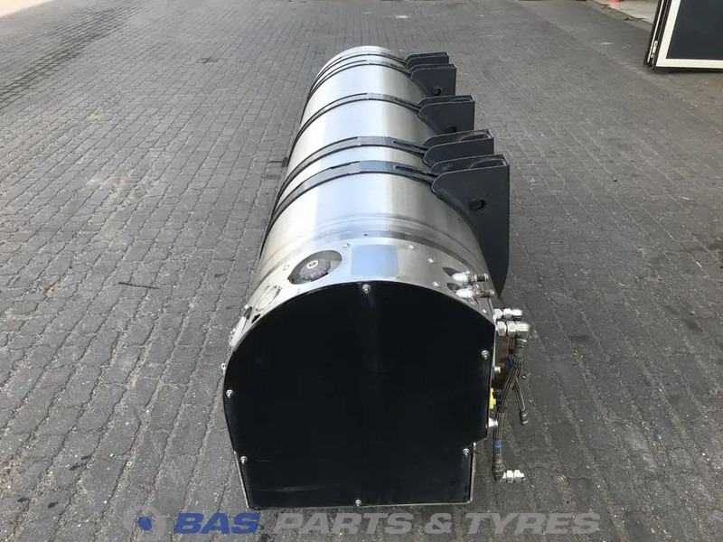 Scania  - Degalų bakas - Sunkvežimis: foto 2 Scania  - Degalų bakas - Sunkvežimis: foto 2