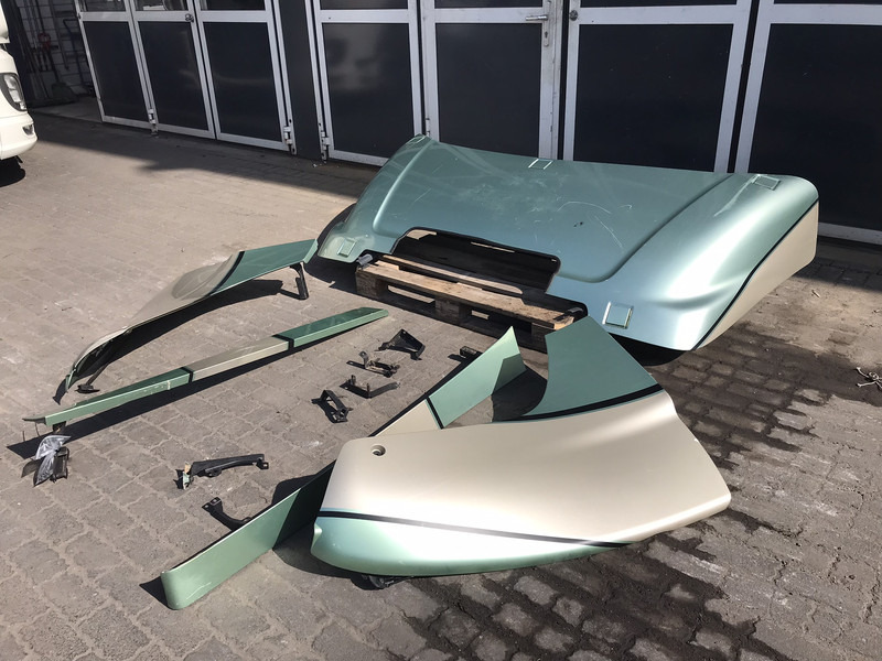 Scania R-Serie Spoilerset Scania CR-19 Highline L3H2 1757973 - Aerodinamika/ Spoileris - Sunkvežimis: foto 2 Scania R-Serie Spoilerset Scania CR-19 Highline L3H2 1757973 - Aerodinamika/ Spoileris - Sunkvežimis: foto 2