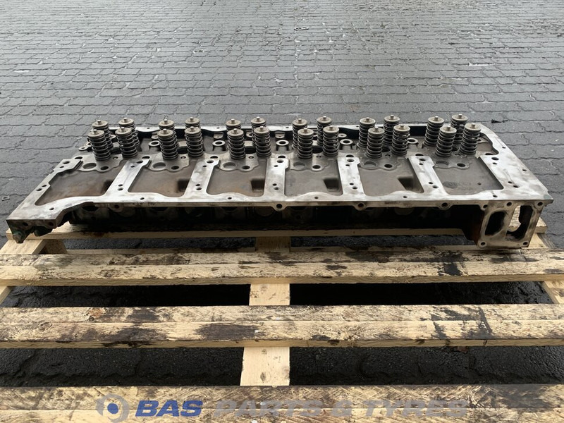 Volvo Cilinderkop Volvo D11C 450 C1 21092409 - Cilindrų blokas - Sunkvežimis: foto 1 Volvo Cilinderkop Volvo D11C 450 C1 21092409 - Cilindrų blokas - Sunkvežimis: foto 1