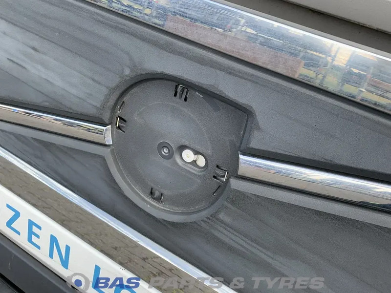 Volvo FH4 - Grotelės - Sunkvežimis: foto 3 Volvo FH4 - Grotelės - Sunkvežimis: foto 3