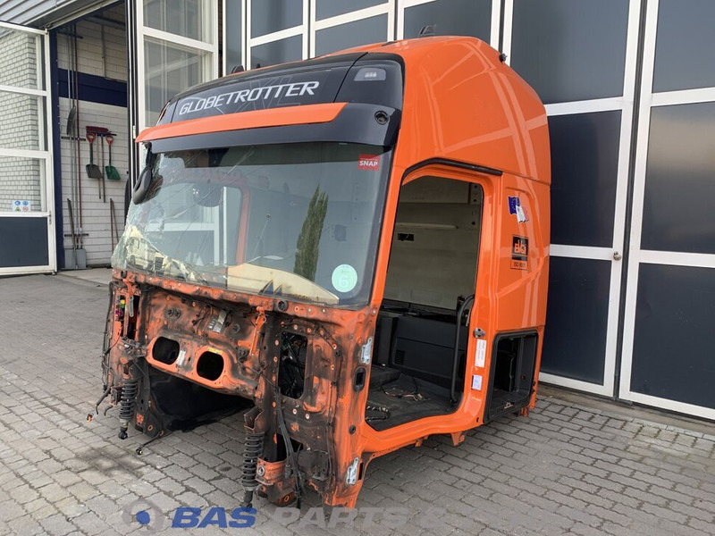 Volvo FH4 - Kabina ir interjeras - Sunkvežimis: foto 1 Volvo FH4 - Kabina ir interjeras - Sunkvežimis: foto 1