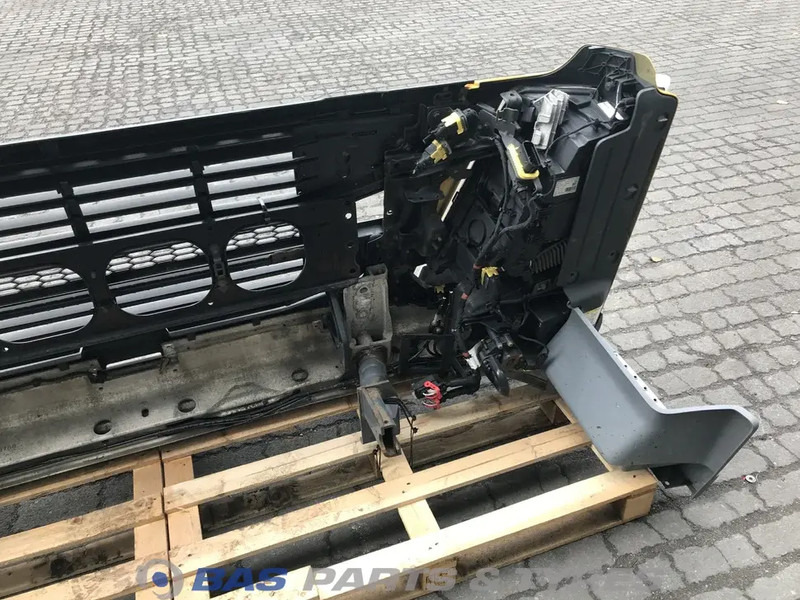 Volvo FM4 Bumper Volvo 21963534 - Bamperis - Sunkvežimis: foto 5 Volvo FM4 Bumper Volvo 21963534 - Bamperis - Sunkvežimis: foto 5