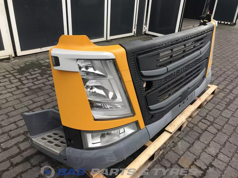 Volvo FM4 - Bamperis - Sunkvežimis: foto 3 Volvo FM4 - Bamperis - Sunkvežimis: foto 3