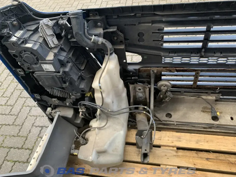 Volvo FM4 - Bamperis - Sunkvežimis: foto 5 Volvo FM4 - Bamperis - Sunkvežimis: foto 5