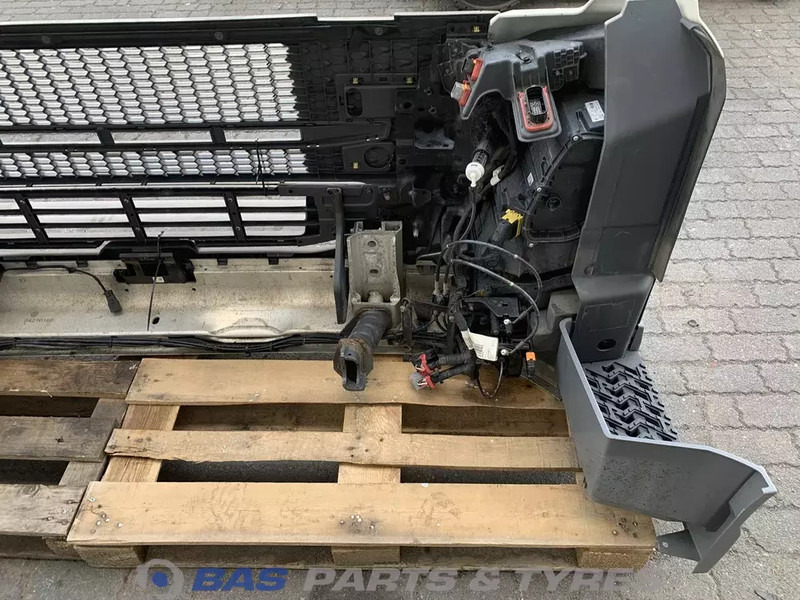 Volvo FM5 Bumper Volvo 78670304 - Bamperis - Sunkvežimis: foto 5 Volvo FM5 Bumper Volvo 78670304 - Bamperis - Sunkvežimis: foto 5