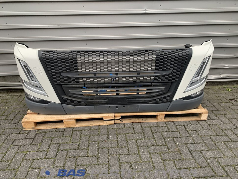 Volvo FM5 Bumper Volvo 84274554 - Bamperis - Sunkvežimis: foto 1 Volvo FM5 Bumper Volvo 84274554 - Bamperis - Sunkvežimis: foto 1