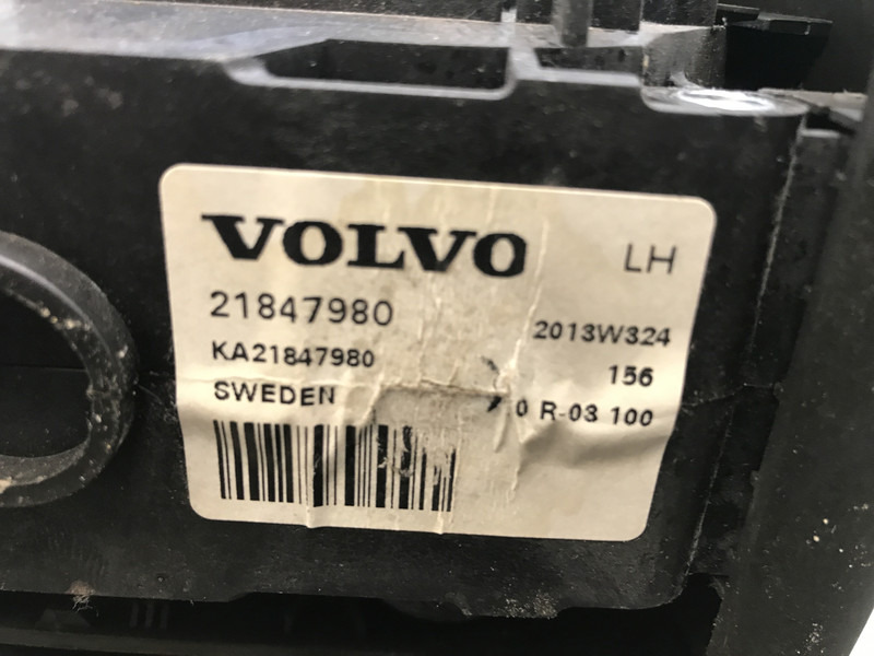 Volvo - Pavarų svirtis - Sunkvežimis: foto 3 Volvo - Pavarų svirtis - Sunkvežimis: foto 3