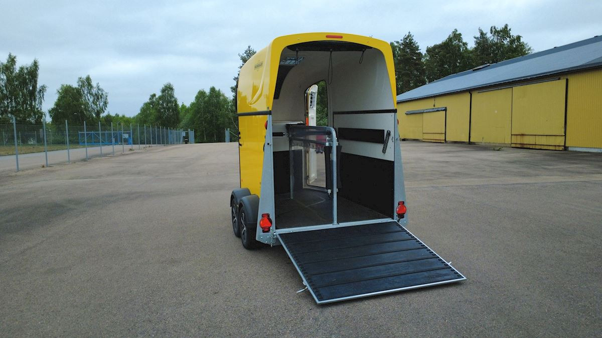 Humbaur Pegasus Style - Priekaba žirgams vežti: foto 2 Humbaur Pegasus Style - Priekaba žirgams vežti: foto 2