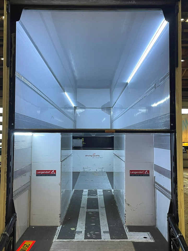 Langendorf Dobbeltstock - Furgonas puspriekabė: foto 5 Langendorf Dobbeltstock - Furgonas puspriekabė: foto 5