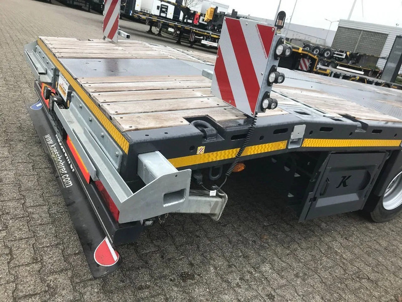 Kässbohrer SPA M 3 / 1N - 18 / 27 Uitschuifbare MEGA oplegger lizingą Kässbohrer SPA M 3 / 1N - 18 / 27 Uitschuifbare MEGA oplegger: foto 16