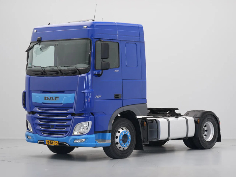 DAF XF 450 FT Space Cab, PTO - Vilkikas: foto 1 DAF XF 450 FT Space Cab, PTO - Vilkikas: foto 1