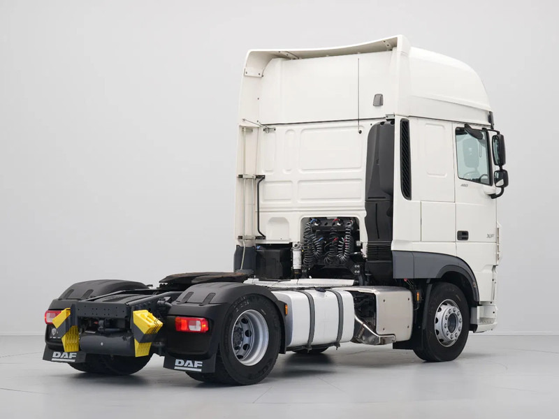 DAF XF 480 FT Super Space Cab - Vilkikas: foto 4 DAF XF 480 FT Super Space Cab - Vilkikas: foto 4