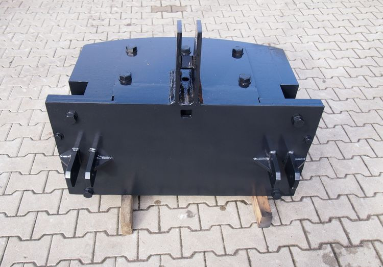 Balast obciążnik do John Deere, Deutz, Fendt, Massey Ferguson, New Holland - Atsvara: foto 3 Balast obciążnik do John Deere, Deutz, Fendt, Massey Ferguson, New Holland - Atsvara: foto 3