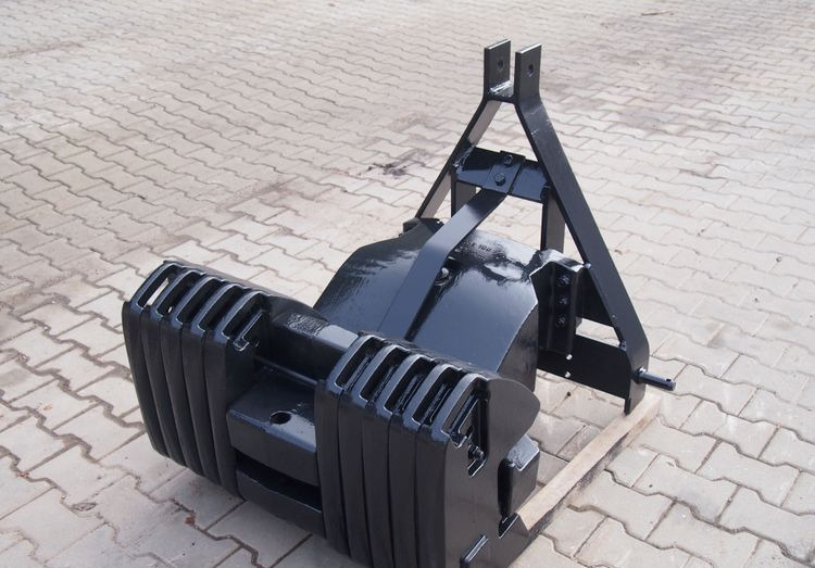 Balast obciążnik do John Deere, Deutz, Fendt, Massey Ferguson, New Holland - Atsvara: foto 2 Balast obciążnik do John Deere, Deutz, Fendt, Massey Ferguson, New Holland - Atsvara: foto 2