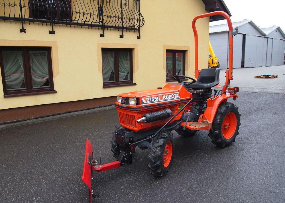 Ciągnik Kubota B1550 1994 traktorek KUBOTA 4x4 19KM - Traktorius: foto 2 Ciągnik Kubota B1550 1994 traktorek KUBOTA 4x4 19KM - Traktorius: foto 2