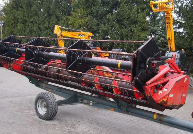 Heder Massey Ferguson Szerokość 5m pasuje do 32, 34, 36, 38, 42, 7254, 7272, 7278 - Grūdų pjaunamoji: foto 2 Heder Massey Ferguson Szerokość 5m pasuje do 32, 34, 36, 38, 42, 7254, 7272, 7278 - Grūdų pjaunamoji: foto 2