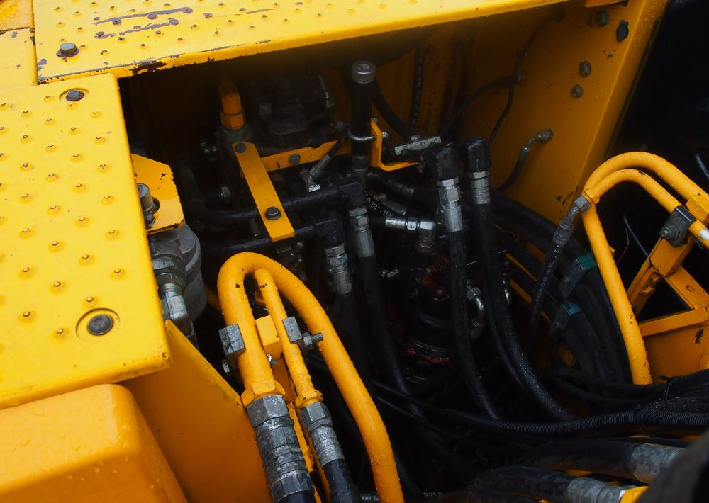 Koparka gąsienicowa JCB JS160LC 2011 - Vikšrinis ekskavatorius: foto 5 Koparka gąsienicowa JCB JS160LC 2011 - Vikšrinis ekskavatorius: foto 5