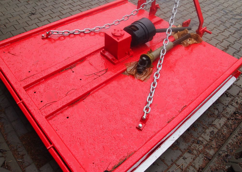 Kosiarka Kuhn 2005 - Žolės smulkintuvas: foto 5 Kosiarka Kuhn 2005 - Žolės smulkintuvas: foto 5