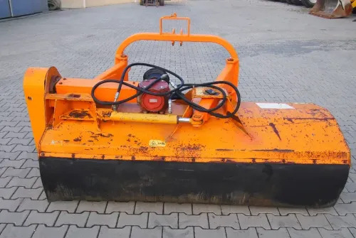 Kosiarka bijakowa 2M 2005 Szerokość robocza 2m - Žolės smulkintuvas: foto 2 Kosiarka bijakowa 2M 2005 Szerokość robocza 2m - Žolės smulkintuvas: foto 2