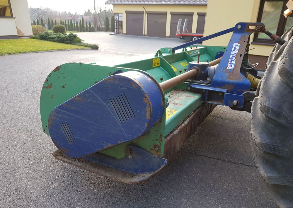 Kosiarka bijakowa Desvoys BH DR4 2011 - Žolės smulkintuvas: foto 1 Kosiarka bijakowa Desvoys BH DR4 2011 - Žolės smulkintuvas: foto 1